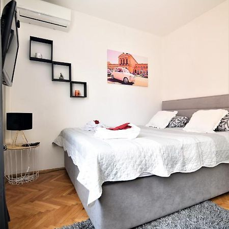 Gretanola Studio In Zagreb, Parking, Self Check-In ภายนอก รูปภาพ