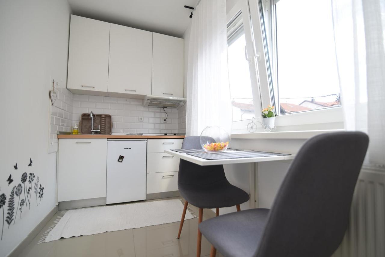 Gretanola Studio In Zagreb, Parking, Self Check-In ภายนอก รูปภาพ