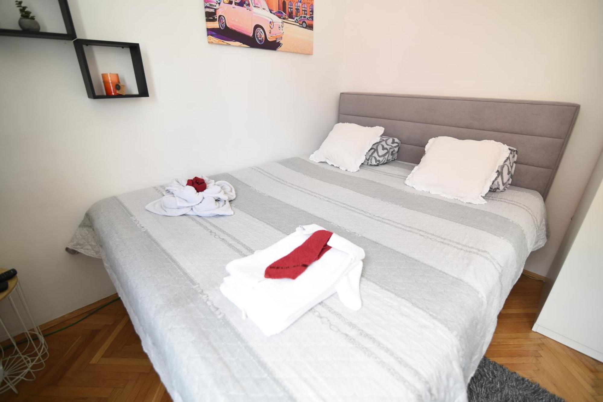 Gretanola Studio In Zagreb, Parking, Self Check-In ภายนอก รูปภาพ